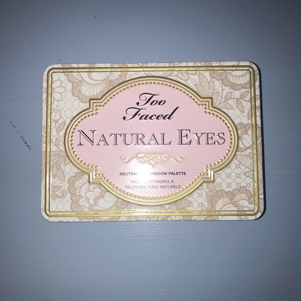 Too faced natural eyes eyeshadow palette